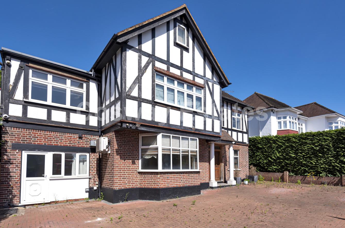 Watford Way, Mill Hill